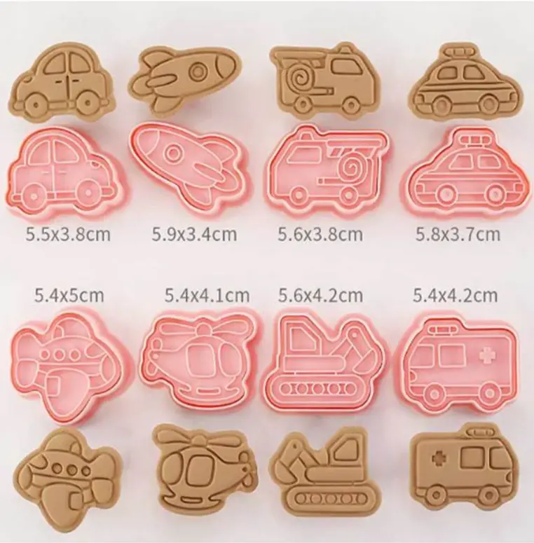 3D vykrajovátka na sušenky - DOPRAVNÍ PROSTŘEDKY 1 - 8 ks 