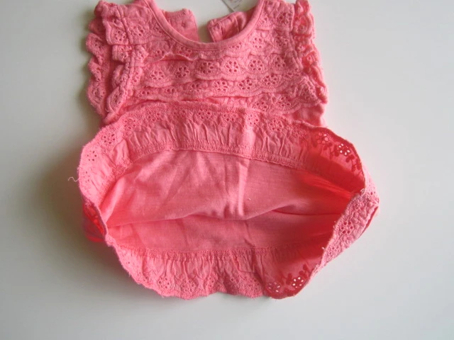 Letní šatičky bez rukávů 