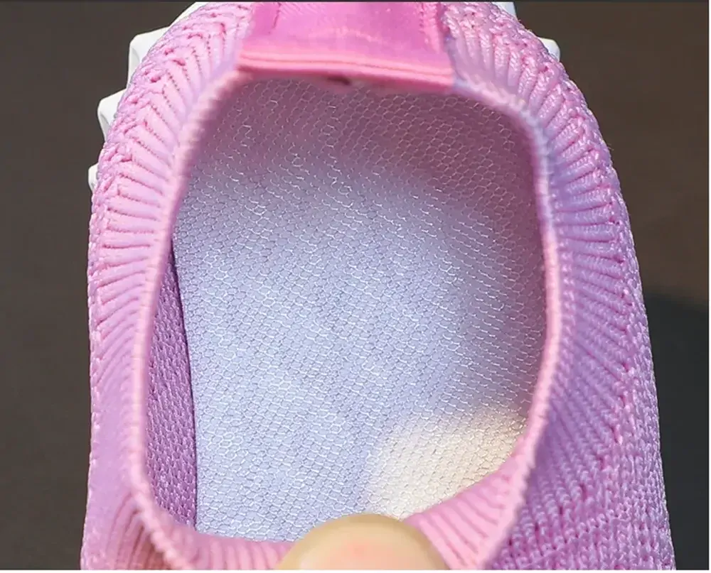 Síťované tenisky - RŮŽOVÉ - (12-18 cm)