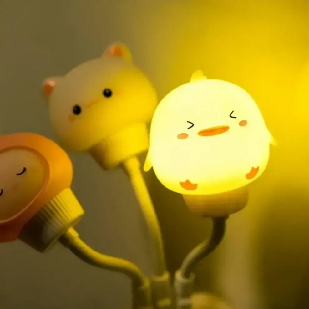 LED Noční světýlko USB - verze s ovladačem - KUŘÁTKO
