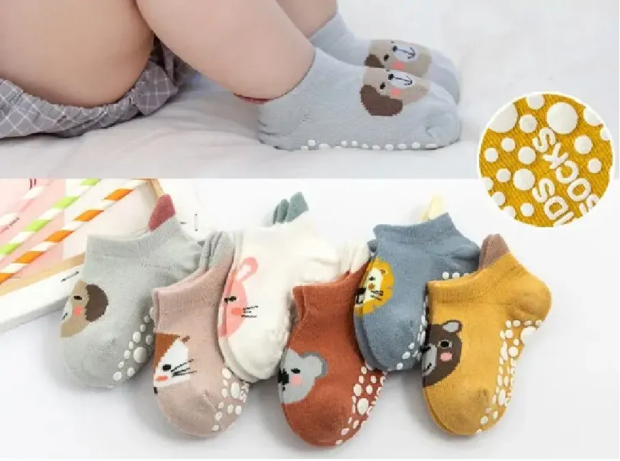 Protiskluzové ponožky - MODRÉ - LVÍČEK - (3-5 let) L