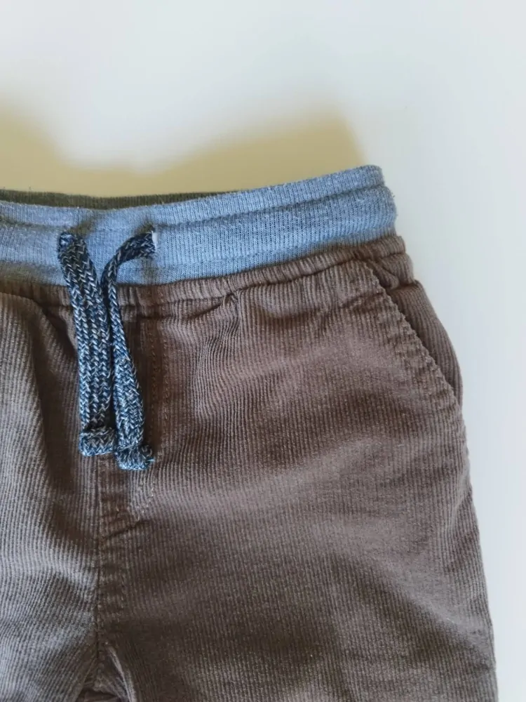 Zateplené manšestrové kalhoty - (3-4 roky)