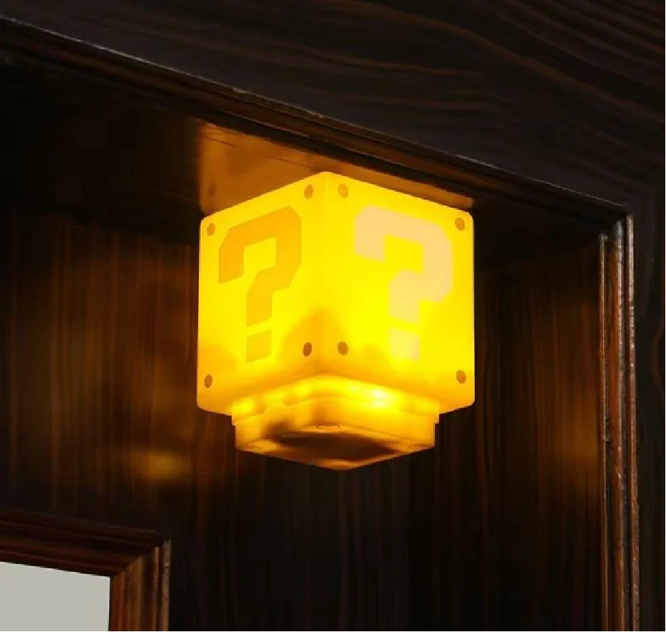 LED noční lampa na nabíjení - SUPER MARIO BROS - KOSTKA S OTAZNÍKEM