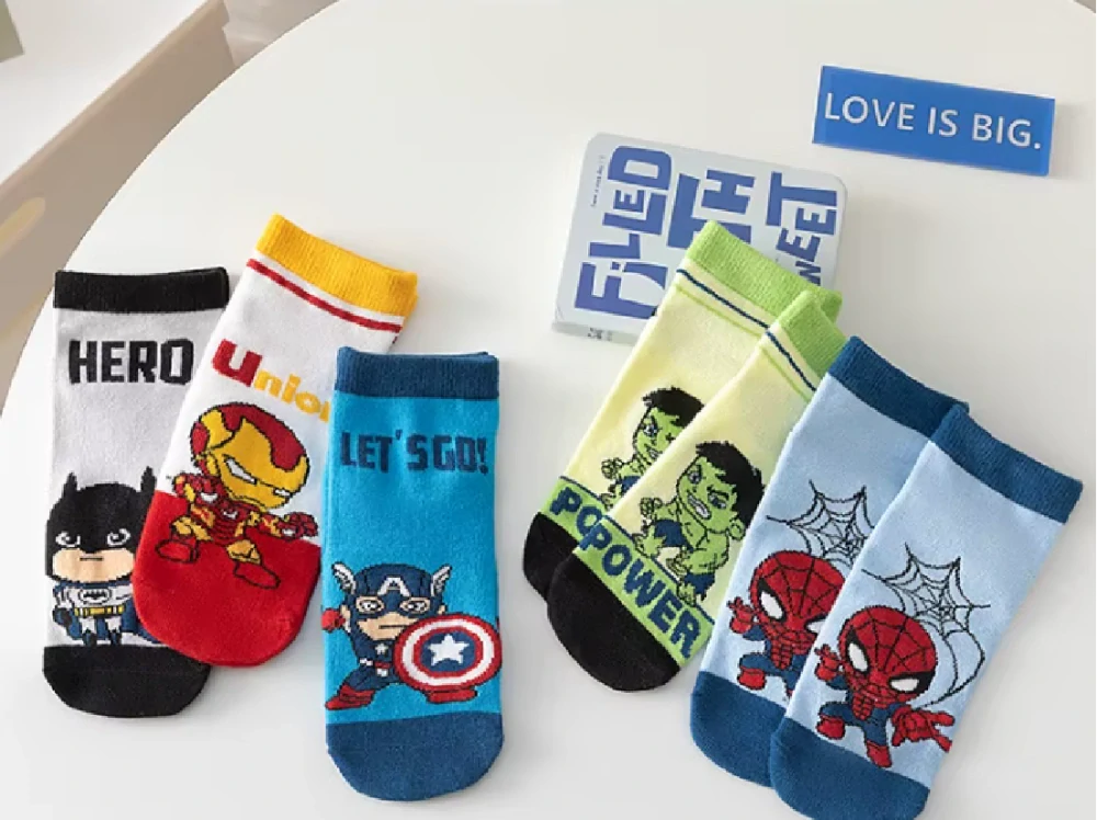 Kotníkové ponožky - SUPERHRDINOVÉ - IRON MAN - BÍLÉ - (9-12 let) XL