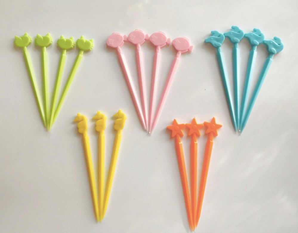 Napichovátka - MOŘSKÁ ZVÍŘÁTKA - DELFÍN - 18 ks