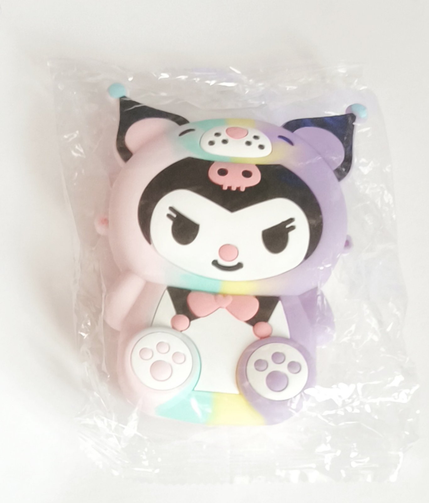 Mini kabelka - SANRIO - KUROMI - DUHOVÁ