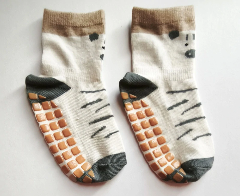 Protiskluzové ponožky - ZEBRA - (3-5 let) L