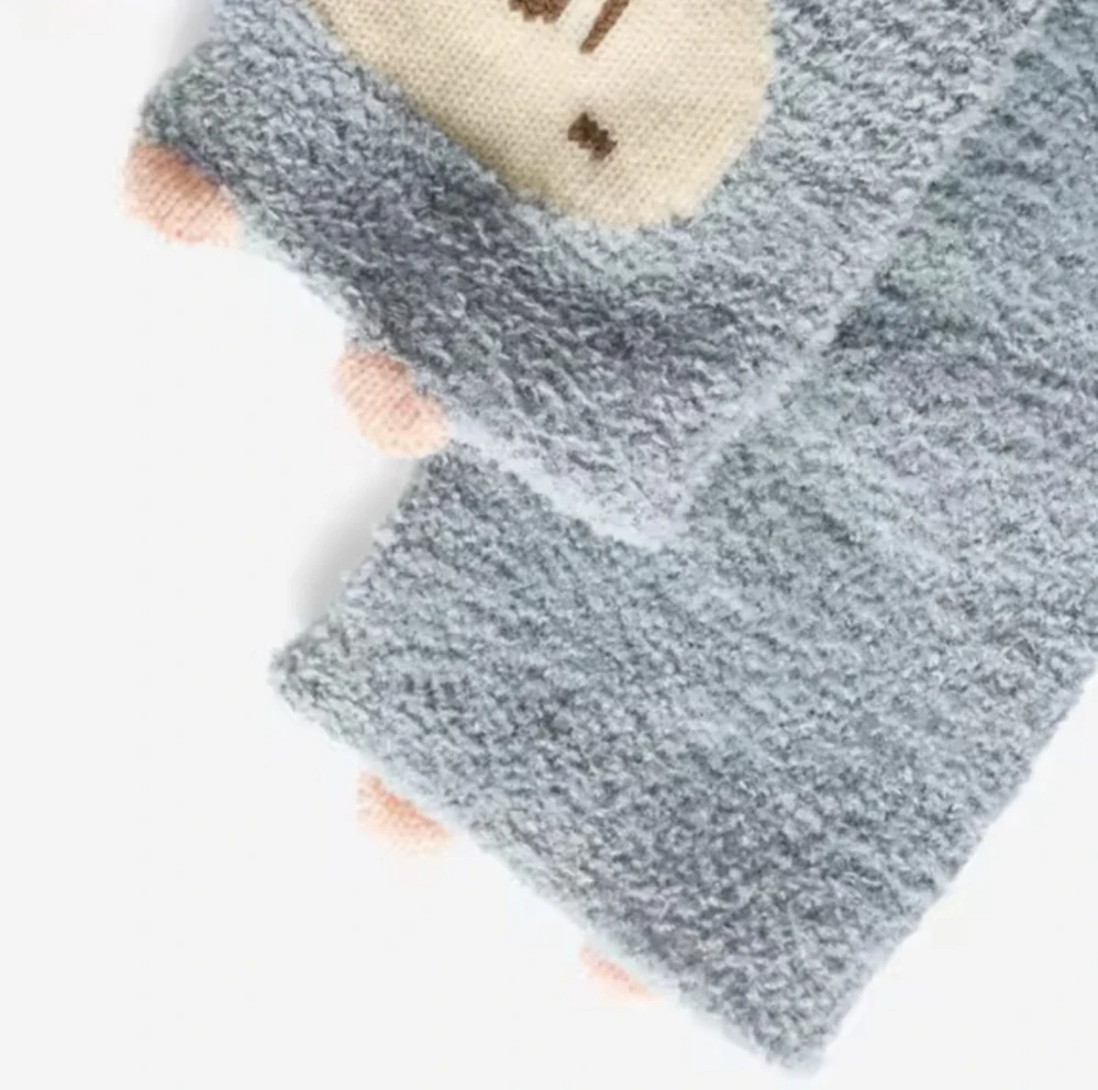 Dlouhé protiskluzové flísové ponožky -  KRÉMOVÉ - (24-36 m) L