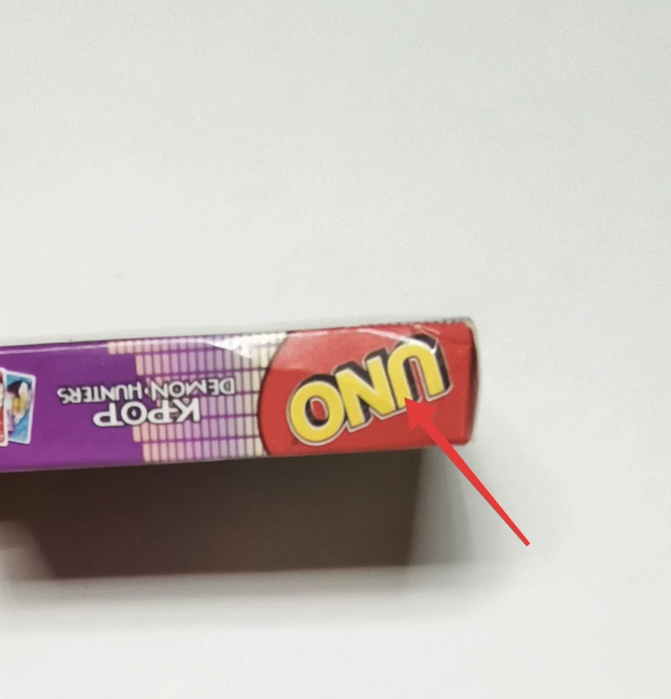 Hra Uno karty - KPOP DEMON HUNTERS - KPOP LOVKYNĚ DÉMONŮ - S VADOU