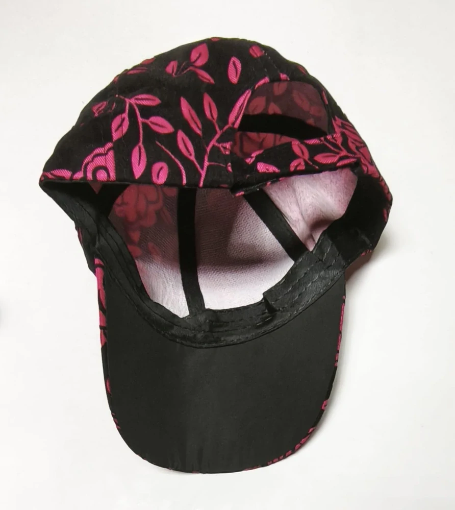 Dámská / Juniorská kšiltovka s motivem růží - ČERNO-RŮŽOVÁ (od 7 let)