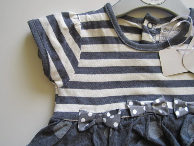 Overálek s krátkým rukávem