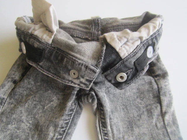 Džínové kraťásky