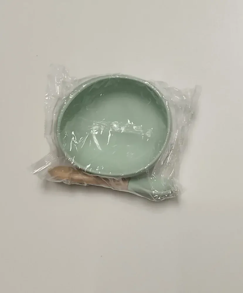 Silikonová miska s přísavkou a lžičkou - ZELENÁ - MINT