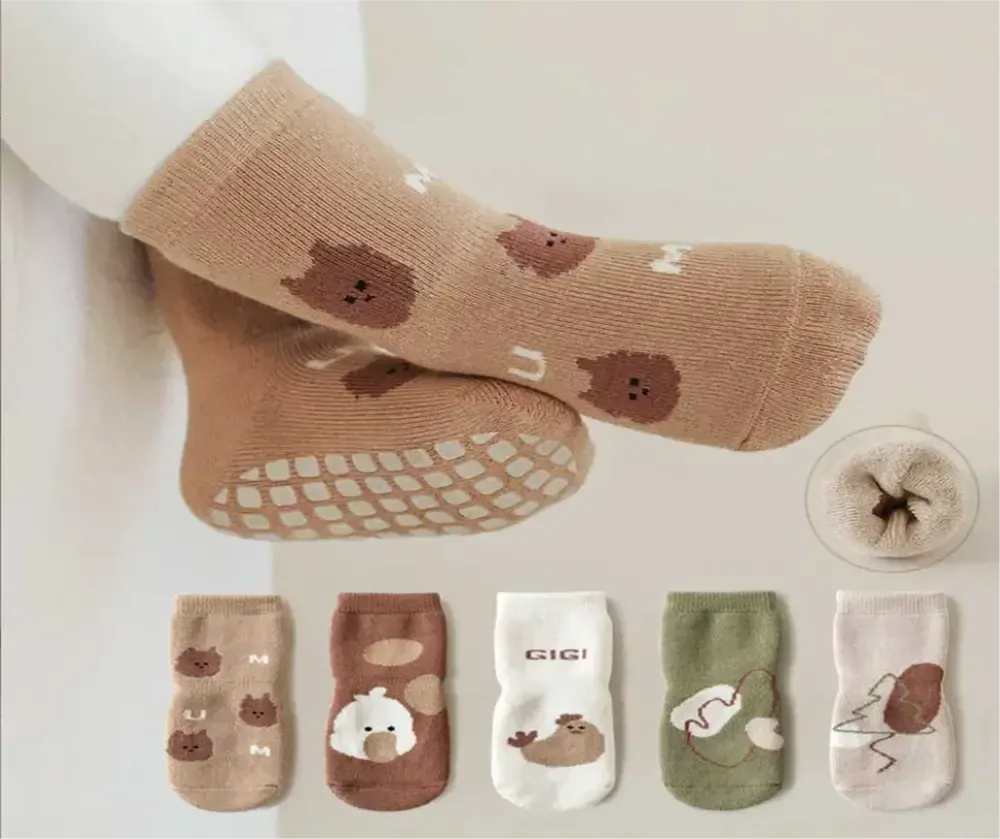 Teplé protiskluzové ponožky - BÉŽOVÉ - (12-36m)M