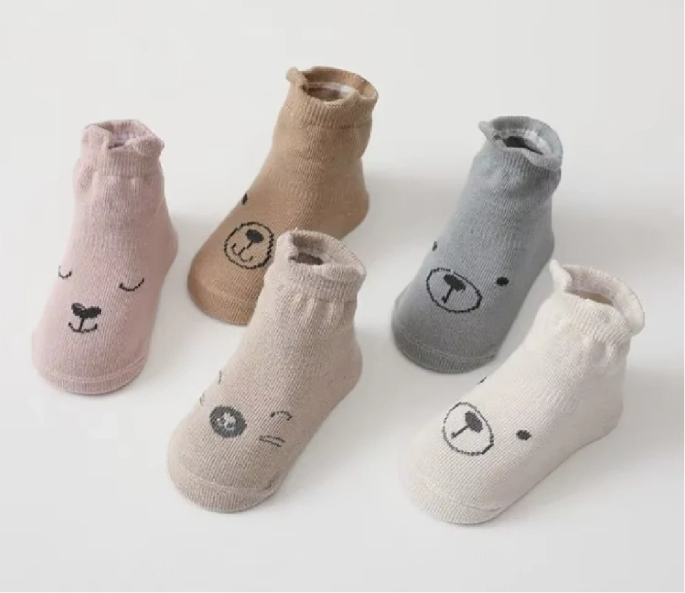 Protiskluzové ponožky - BÉŽOVÉ - (12-24m) M