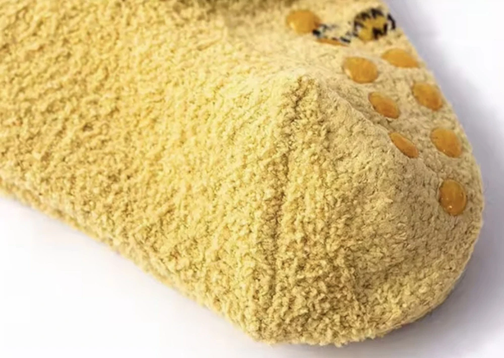 Protiskluzové flísové ponožky -  LIŠKA - (24-36 m) M