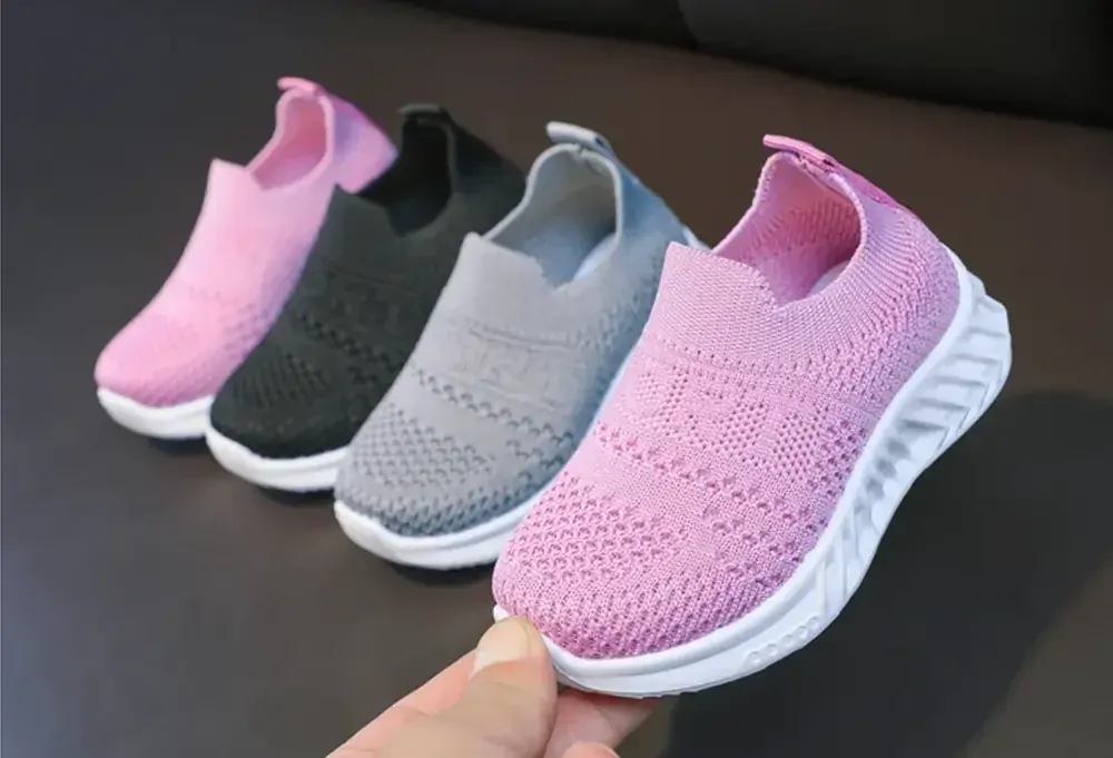 Síťované tenisky - RŮŽOVÉ - (12-18 cm)