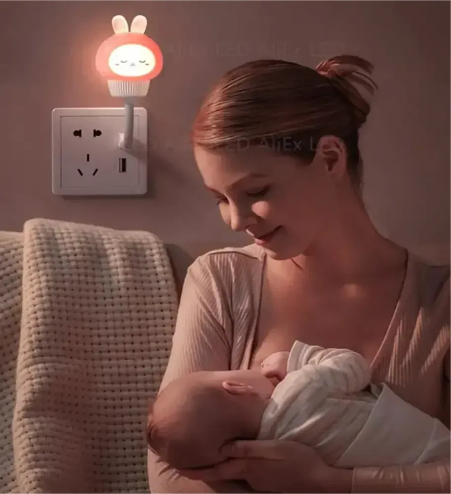 LED Noční světýlko USB - verze s ovladačem - KUŘÁTKO