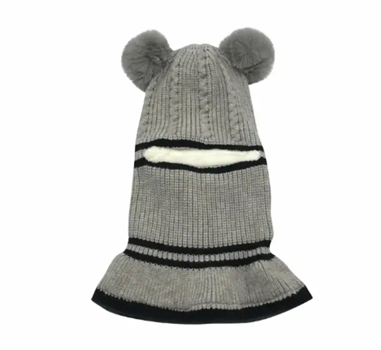 Pletená zimní kukla - ŠEDÁ