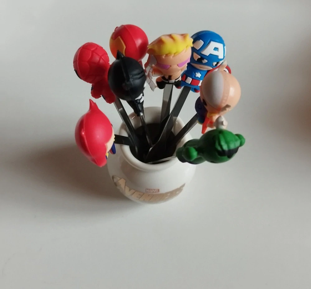 Napichovátka - MARVEL - AVENGERS INFINTY WAR - 8 ks