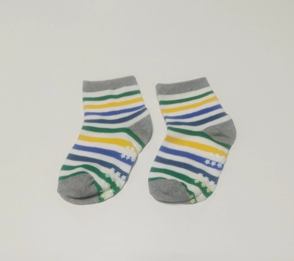 Protiskluzové ponožky - PROUŽEK ZELENÝ - (0-12 m) S