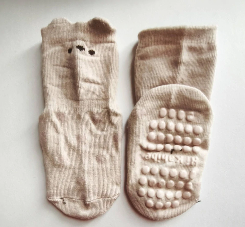 Protiskluzové ponožky - SVĚTLE RŮŽOVÉ - (12-24 m) M