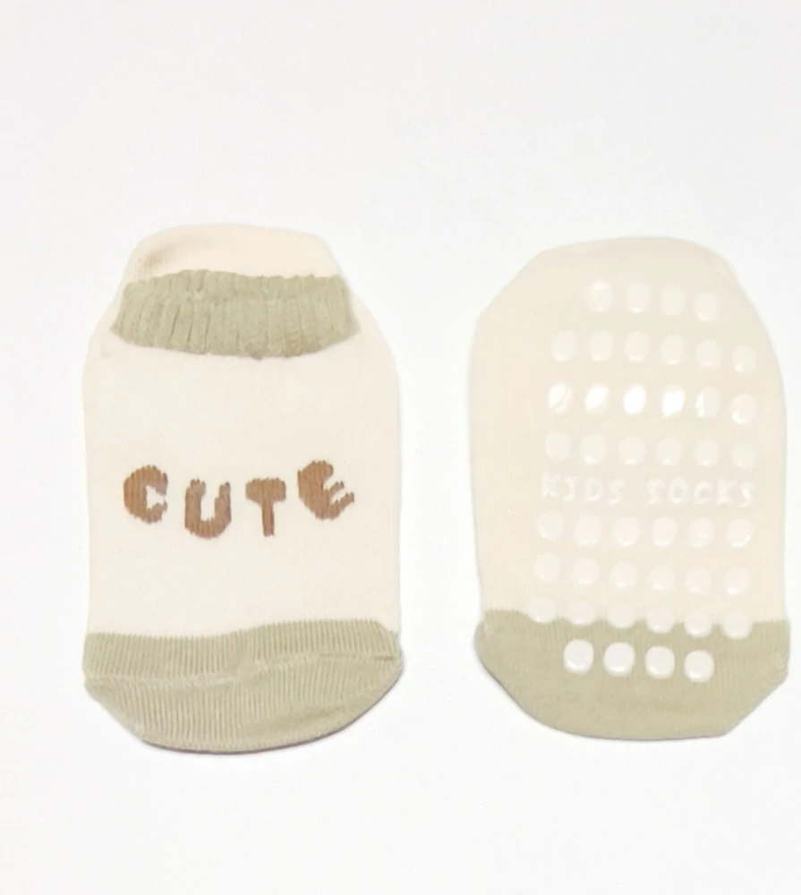 Protiskluzové síťované ponožky - ZELENÉ - NÁPIS CUTE - (3-5 let) L
