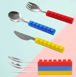 Dětský silikonový příbor - LEGO