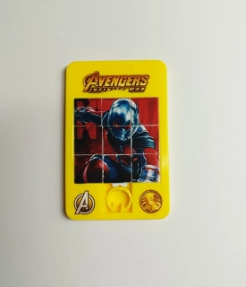 Kapesní posunovací puzzle 4 x 4 - AVENGERS - Ant-man - žluté