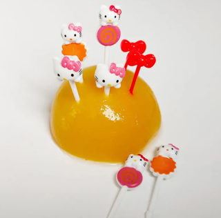 Napichovátka - HELLO KITTY (B) - 8 ks