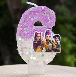 Narozeninová svíčka K-pop s glitry – ČÍSLICE 6